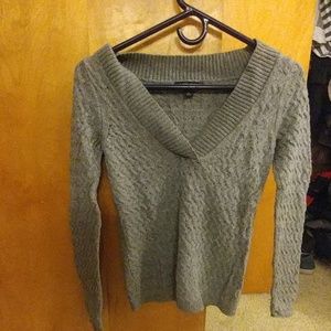 Banana Republic gray sweater